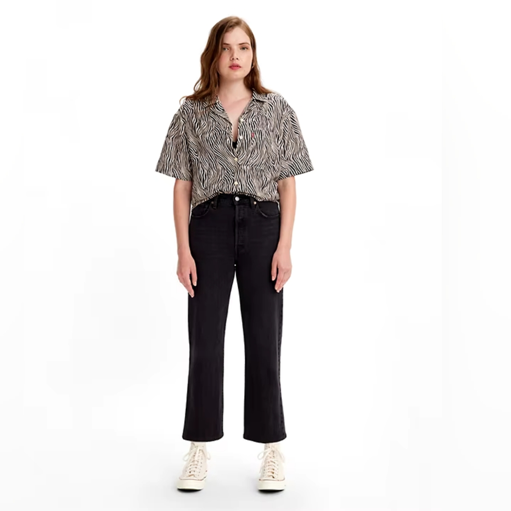 NWT Levi's Ribcage Straight Ankle jeans
